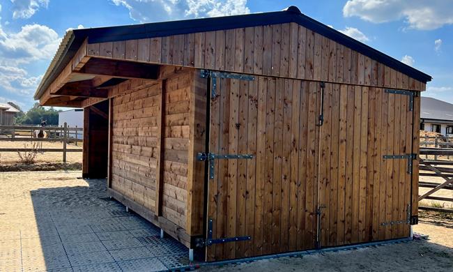 Buitenbox paard - Weidestallen