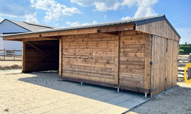 Paardenboxen - Weidestallen